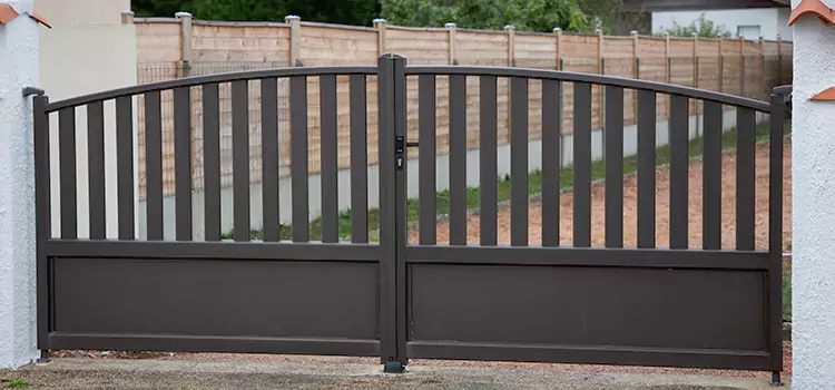 Advanced Gate Solutions in Lorette, MB